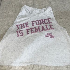 Women’s Nike cropped tank top